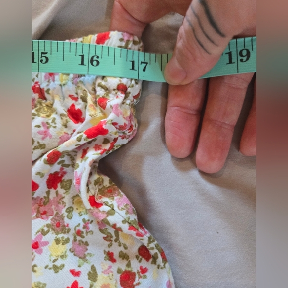 Vero Moda | Floral Print Skirt, Size S - Picture 6 of 8